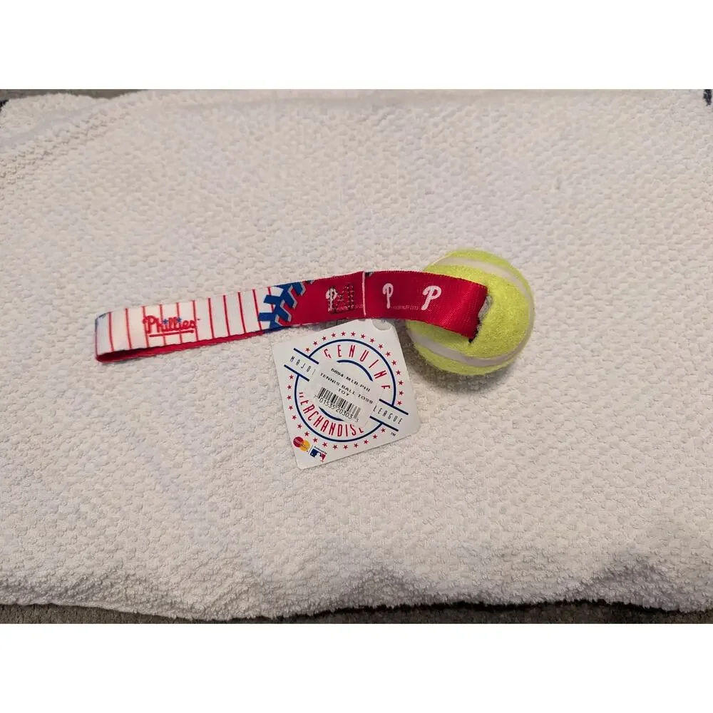 PHILADELPHIA PHILLIES MLB Tennis Ball Toss Fetch Dog Toy Hunter NEW